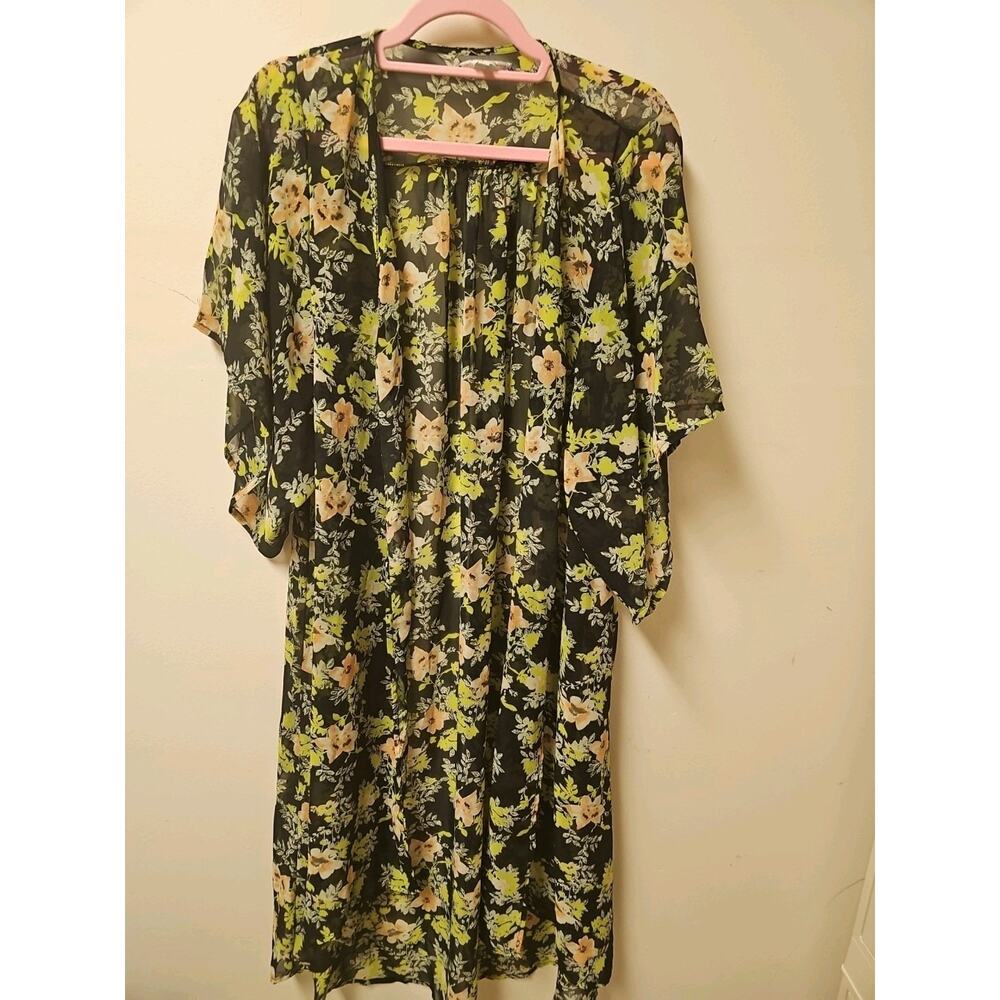 Wilytox Lime Green And Peach Floral Kimono OVERSIZED Sz S (Fits Up To Large)